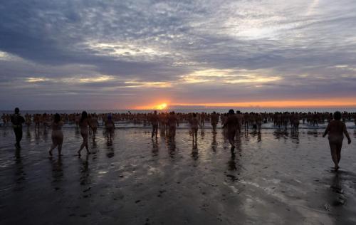 0_CCP_NEC_250922SKINNYDIP003JPG.jpg