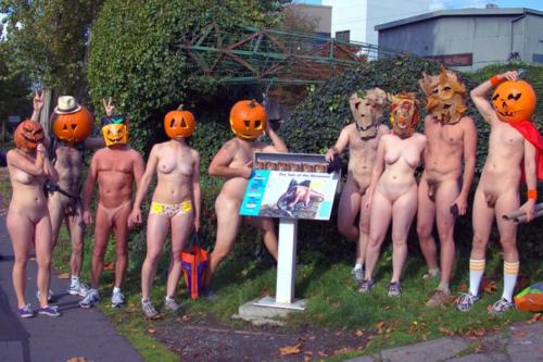 20101101_nude_pumpkin_runners_037