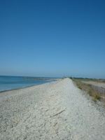 La plage textile des Aresquiers