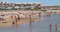 La plage face à Port nature